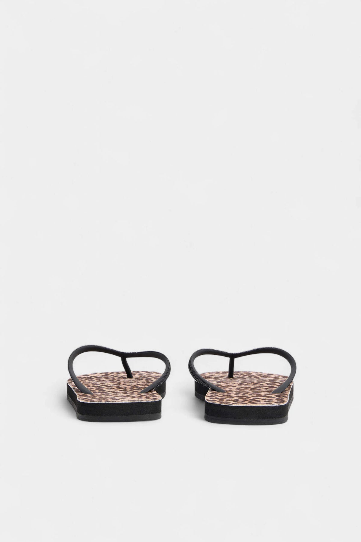 Wild2 Flip Flops