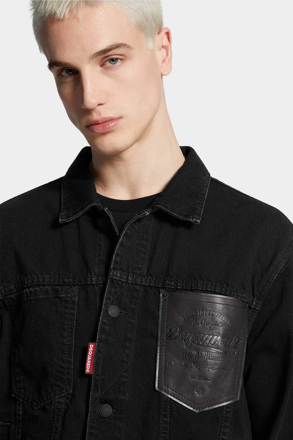 OVERSIZED JEAN JACKET